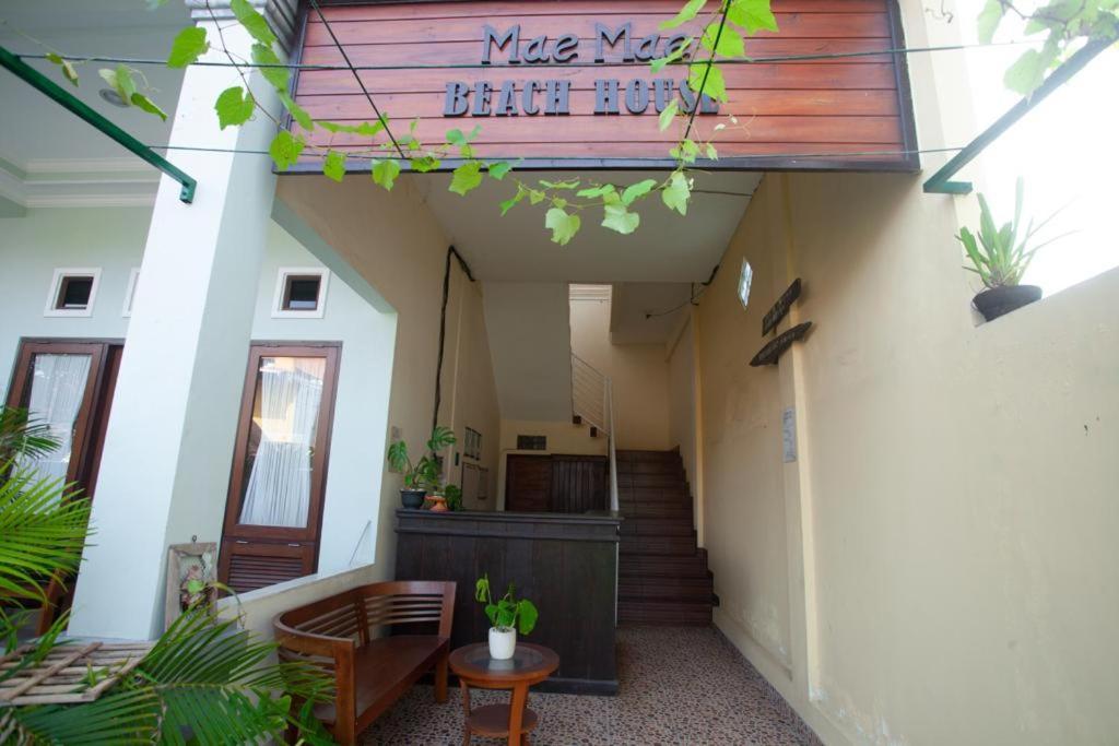 Mae Mae Beach House Batununggul Exterior photo